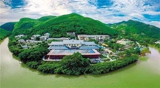 對(duì)比國(guó)外農(nóng)業(yè)來(lái)看國(guó)內(nèi)智慧農(nóng)業(yè)的現(xiàn)狀