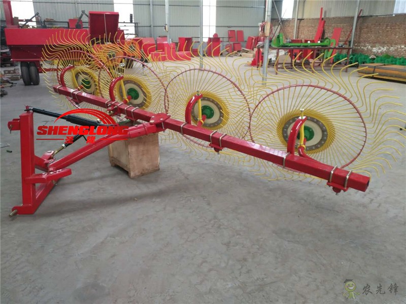 圣隆摟草機(jī)