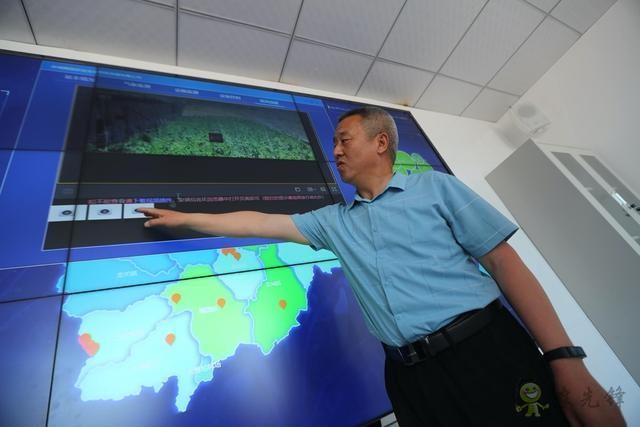 農(nóng)業(yè)擺攤新模式，視頻連線和無人機都用上