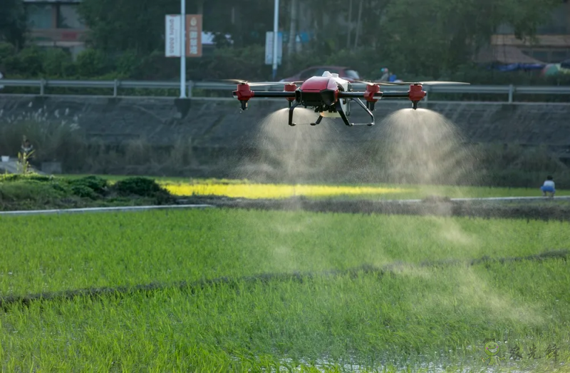 大數(shù)據(jù)在農(nóng)業(yè)無人機上的應(yīng)用研究