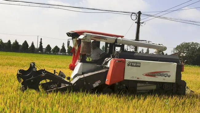 上海：確保完成2021年糧食作物耕種收綜合機(jī)械化率96%的指標(biāo)任務(wù)