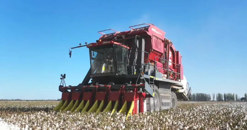 打破國外壟斷 沃得采棉機(jī)挺進(jìn)國產(chǎn)高端采棉機(jī)市場