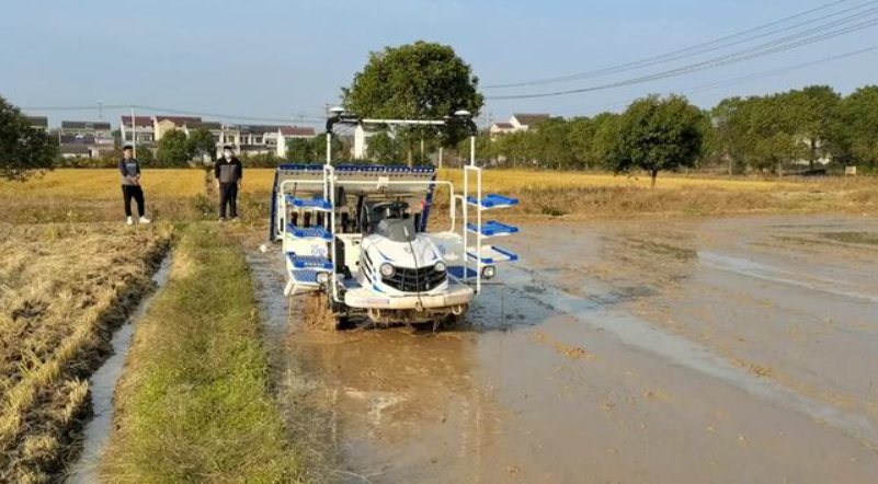 豐疆智能：加速落地&ldquo;無人農(nóng)場&rdquo;，賦能鄉(xiāng)村振興！