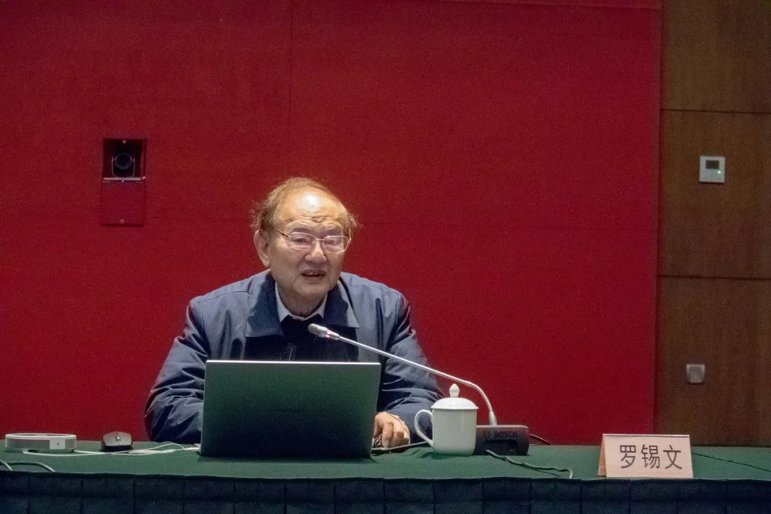 水稻無人農(nóng)場未來將走向何方？羅錫文院士團隊來滬指導無人農(nóng)場建設