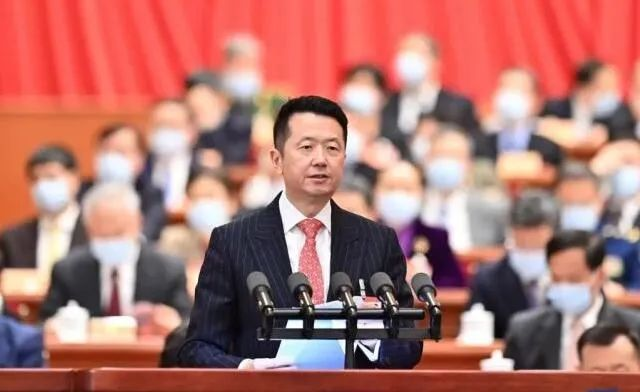 全國(guó)兩會(huì)代表呼吁：建設(shè)國(guó)家級(jí)高端智能農(nóng)機(jī)先導(dǎo)區(qū)