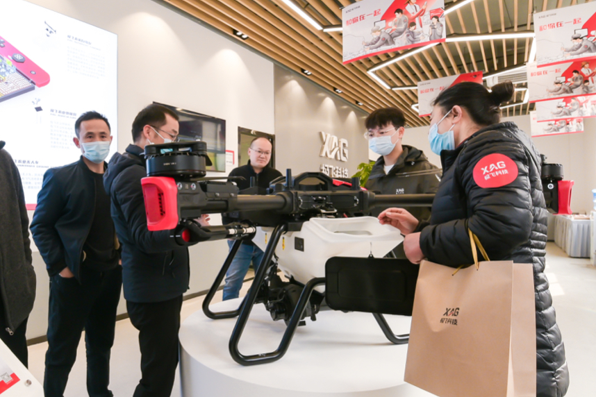 春耕正當(dāng)時:極飛全國三大直營服務(wù)站高位啟航